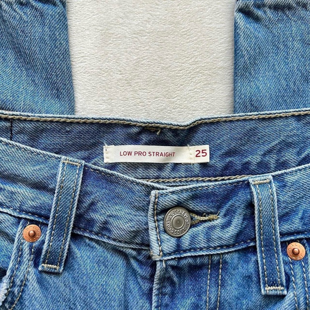 Levi Low Pro jeans in a light medium wash